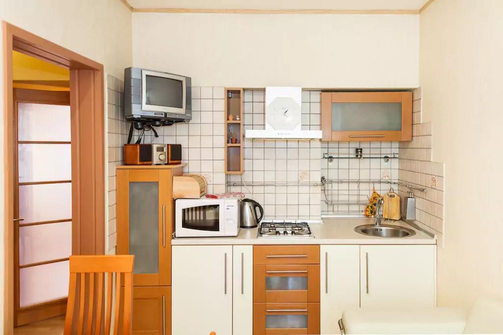 Apartment On Soborniy 177 Zaporizhia Ngoại thất bức ảnh